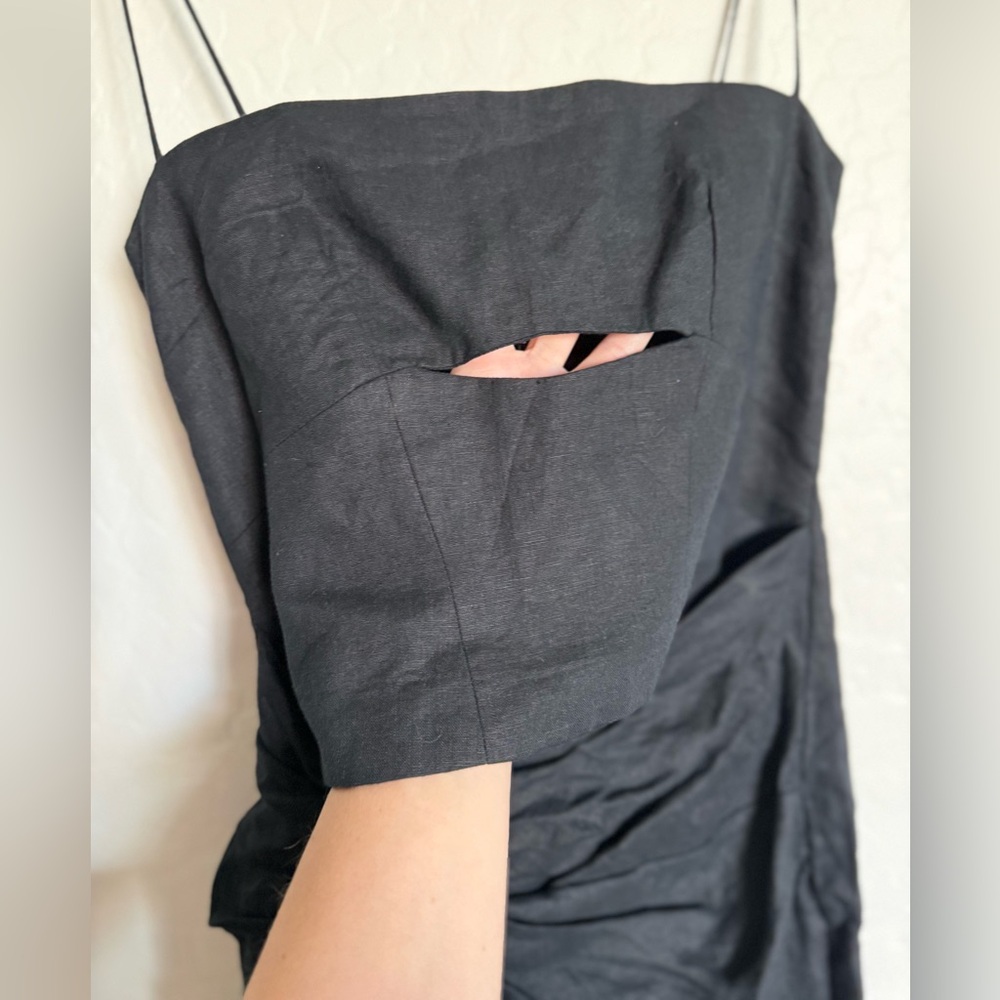 RUMER THE LABEL Black Brontë Cutout Twist-Front Dress - Small - Picture 4 of 8